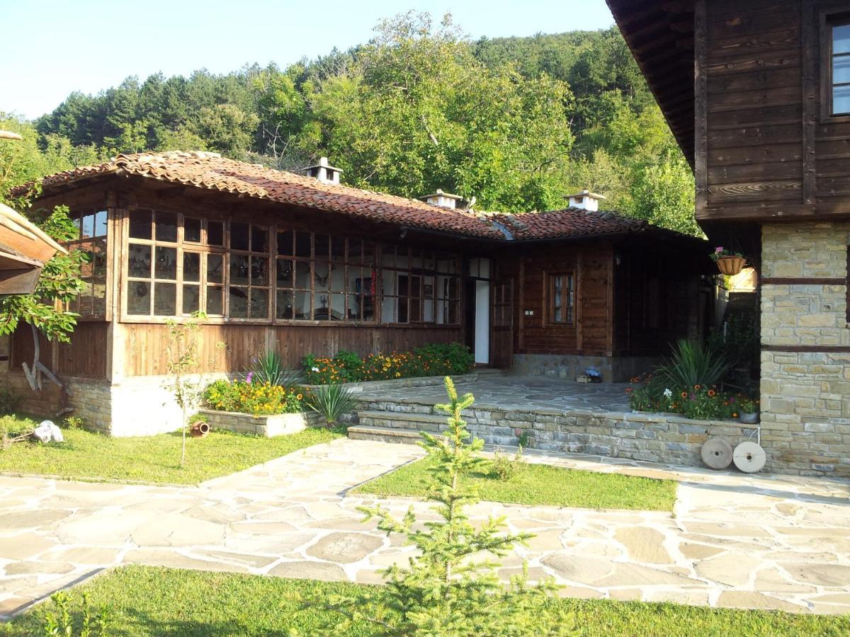 Кьща За Гости Свети Никола Hotel Zheravna Luaran gambar